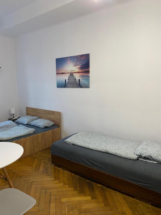 Classy Rooms In Old Town Krasków Εξωτερικό φωτογραφία
